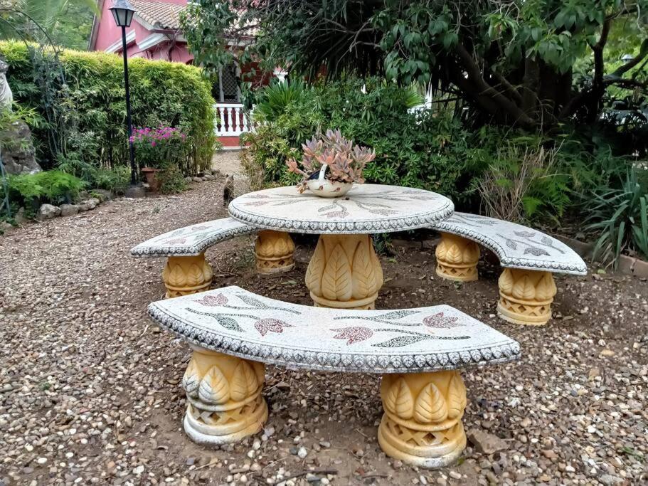 Casa Rural En El Campo Con Animales, Piscina Y Barbacoa Almodóvar del Río Dış mekan fotoğraf